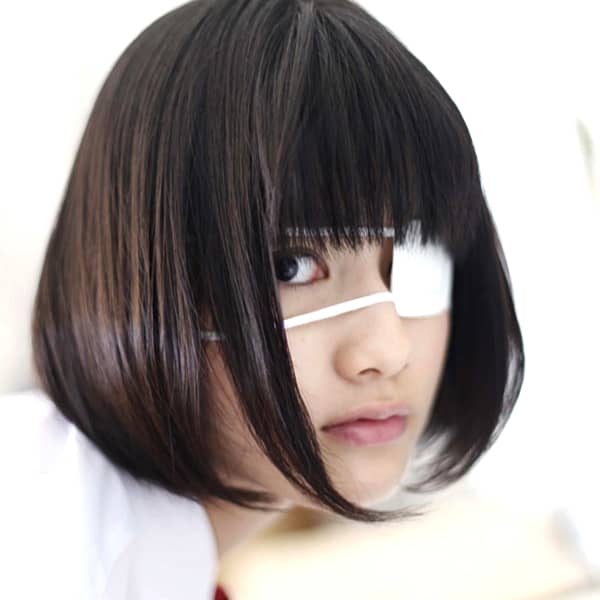 【顔】保護欲と好奇心を誘うミステリアスな眼帯女子画像