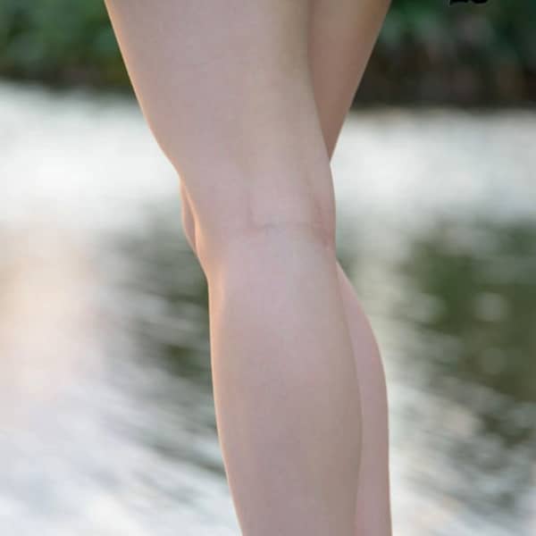 【足】美脚に不可欠な引き締まった淑女のふくらはぎ画像